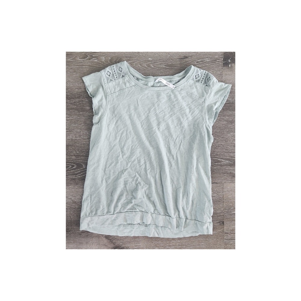 Kuhl Sage Green Crochet Lace Shoulder Slub Knit Short Sleeve Top XS